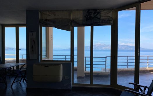 Shitet – Apartament 1+1 ne Sarande!