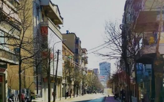Shitet dyqan ne rr “Hoxha Tahsim”